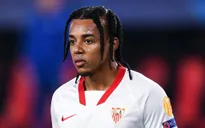 Barcelona đã bán áo đấu của Kounde trước khi xác nhận hậu vệ người Pháp cập bến Camp Nou