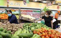 Giá xăng giảm, giá hàng hóa vẫn “án binh bất động”