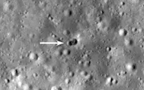NASA công bố hình ảnh vật thể chưa xác định đâm vào mặt trăng