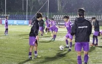 ĐT nữ Việt Nam tập buổi đầu tiên tại Manila