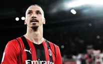 Ibrahimovic gia hạn hợp đồng với AC Milan