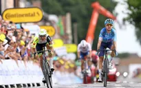 Simon Clarke về nhất chặng 5 Tour de France 2022