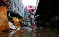 Mưa giảm bớt ở thủ đô Hàn Quốc trong bối cảnh lũ lụt gây thiệt hại nặng nề