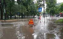 Cảnh báo ngập lụt khu vực nội thành Hà Nội