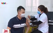 Tiêm đủ mũi vaccine phòng COVID-19 giúp giảm số F0 phải nhập viện