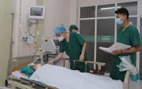 Cứu sống bệnh nhân cao tuổi bị sốc nhiễm khuẩn nặng, thủng tạng rỗng