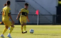 Quang Hải đá chính, Pau FC thoát nhóm cầm đèn đỏ