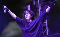 J-Hope (BTS) viết nên lịch sử tại Lễ hội âm nhạc Mỹ