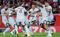 Mbappe lập hat-trick, PSG đại thắng Lille