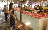 Giá lợn hơi “hạ nhiệt”