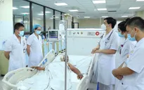 Tự chữa trị tại nhà khi bị rắn độc cắn, người đàn ông suy đa tạng, suýt phải cắt cụt tay