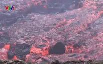 Núi lửa phun trào dữ dội tại Iceland