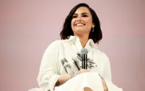 Demi Lovato hạnh phúc hơn bên bạn trai mới