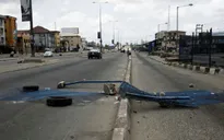 Hơn 20 người tử vong sau vụ xe bus đâm và bốc cháy ở Nigeria