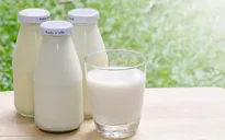 5 loại thực phẩm tuyệt đối không cho trẻ ăn khi đói