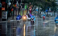 Các khu vực đều có mưa và dông, đề phòng khả năng xảy ra lốc, sét, gió giật mạnh