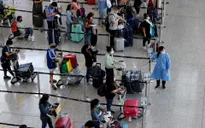 Hong Kong (Trung Quốc) dỡ bỏ quy định cách ly COVID-19 tại khách sạn từ tháng 10