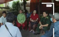 Tự biến mình thành lao động trái phép vì mong "việc nhẹ lương cao"