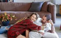 Vợ chồng Adam Levine tập trung cứu vãn cuộc hôn nhân trước tin ngoại tình