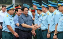 Thủ tướng thăm Trung đoàn Không quân tiêm kích đầu tiên, khảo sát sân bay quân sự Yên Bái