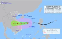 CẬP NHẬT: Bão số 4 tăng 1 cấp, dự báo còn mạnh thêm
