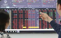 Chứng khoán mất hơn 40 điểm
