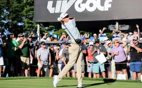 Cameron Smith bám đuổi vị trí dẫn đầu ở vòng 1 LIV Golf Boston