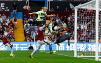 Hòa thất vọng Aston Villa, Man City lỡ cơ hội giành ngôi đầu bảng
