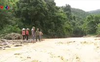Nhiều trường học ở Nghệ An chưa thể khai giảng vì mưa lớn