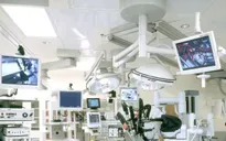 Thủ tướng yêu cầu tháo gỡ vướng mắc trong mua sắm, đấu thầu thuốc, trang thiết bị y tế