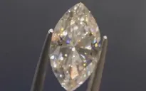 Kim cương sản xuất trong phòng thí nghiệm