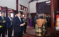 Thủ tướng Phạm Minh Chính dâng hương tưởng niệm cố Thủ tướng Phạm Văn Đồng