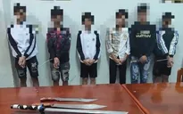 Ngồi nhậu lúc nửa đêm, bị nhóm thanh niên rượt chém, lấy xe máy