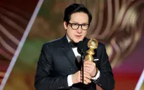 Diễn viên gốc Việt Quan Kế Huy: Từ bị "thất sủng" thành Nam diễn viên phụ xuất sắc ở Quả cầu vàng