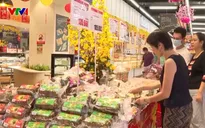 Đặc sản địa phương hút khách dịp Tết