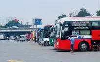 Hà Nội "nóng" xe dù, bến cóc những ngày giáp Tết