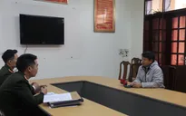 Phạt 50 triệu đồng với công ty in sai cờ lên pano của Trường ĐH Kinh doanh và Công nghệ