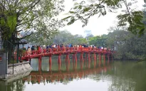 Hơn 330.000 lượt khách đến Hà Nội dịp Tết Nguyên đán