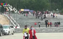 Khai hội chùa Hương Tích (Hà Tĩnh)