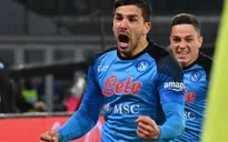 Thắng AS Roma, Napoli củng cố ngôi đầu