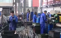 Doanh nghiệp hối hả sản xuất sau Tết
