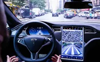Điều tra tính năng tự lái của xe điện Tesla