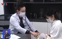 Gia tăng trẻ nhập viện do thời tiết nồm ẩm