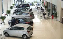 Tháng đầu năm, doanh số bán ô tô tại Việt Nam giảm 51%