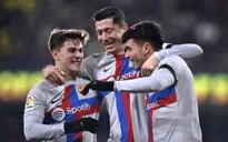 Đánh bại Villarreal, Barcelona hơn Real Madrid 11 điểm