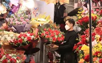 "Thắt lưng, buộc bụng" ngày lễ Valentine