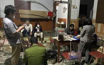 Nghệ An: 5 người phải nhập viện cấp cứu sau khi uống rượu