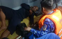 Liên tiếp cứu ngư dân gặp nạn trên biển