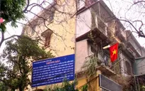 Đối thoại với các hộ dân chưa di dời khỏi chung cư nguy hiểm