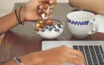 Ăn vặt như thế nào mới tốt cho sức khỏe?